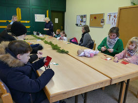 Der Heilige Nikolaus besuchte St. Crescentius (Foto: Karl-Franz Thiede)